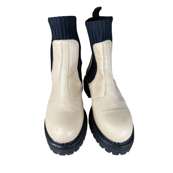 Anthropologie Cream Leather Chelsea Boots Size 6 Chunky Ribbed Ankle Booties - Picture 3 of 7